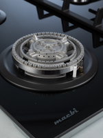 Газовая варочная панель шириной 60 см, Macbi MBH64WFGL.V1 (Model 2024) с Wok-конфоркой, Чёрное закаленное стекло, Электроподжиг, Газ-контроль, Решетки из чугуна