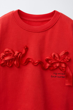 ZARA ФУТБОЛКА С ВЫШИВКОЙ, КРАСНЫЙ