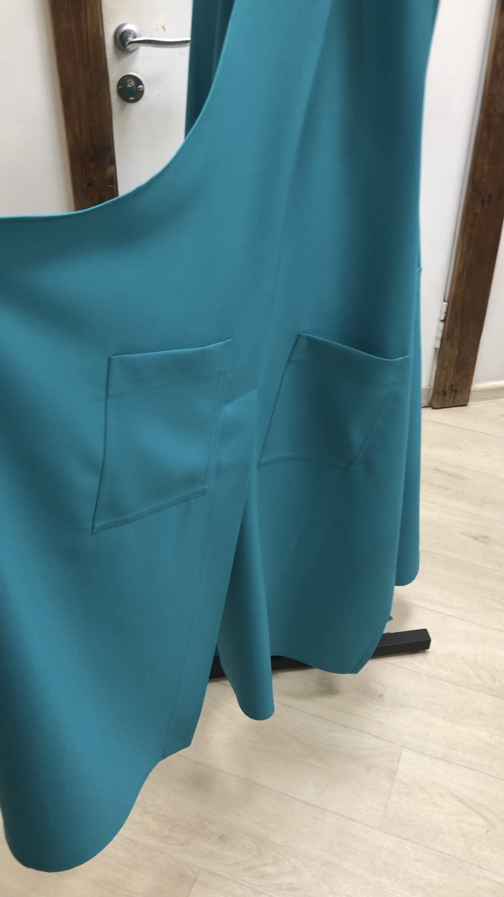 фартуки в кафе