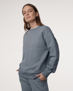 Объемный классический свитшот