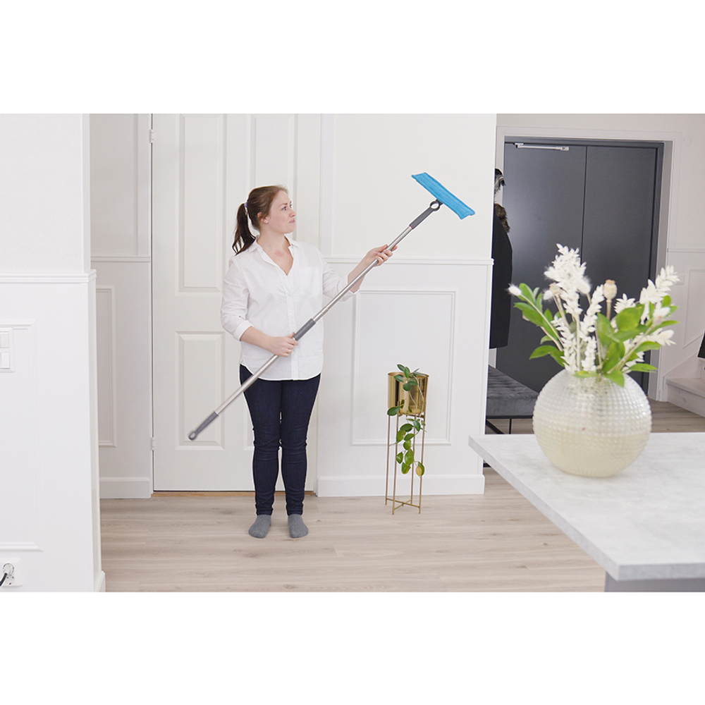 Насадка для мытья стекол и зеркал со сменной тряпкой из микрофибры