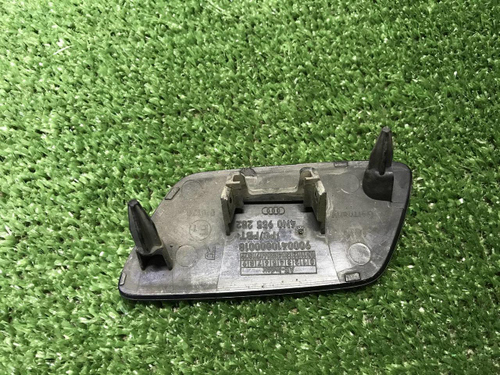 Крышка форсунки правая Audi A8 4 D5 (2017-2022)