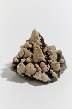 Кальцит на друзе дымчатого кварца