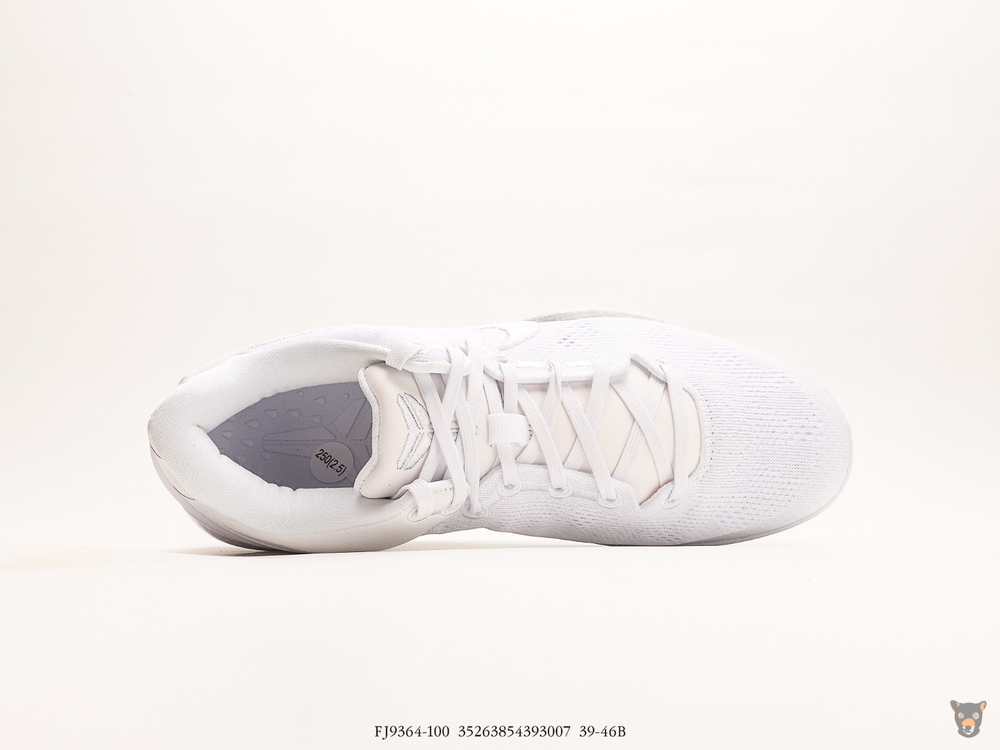 Кроссовки Nike Kobe VIII Protro "Triple White"