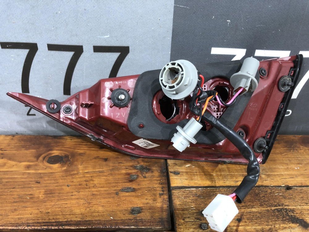 Фонарь задний левый Hyundai Solaris 2 17-20 Б/У Оригинал 92403H5000