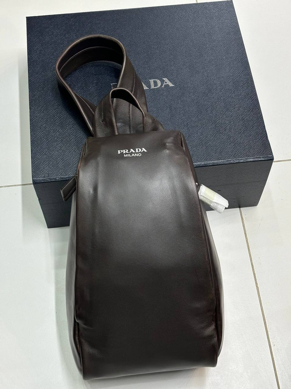 Сумка-мессенджер Prada