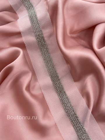 Тесьма мониль серебристая на белой сетке (10 рядов)