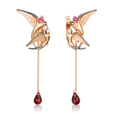 Серьги «Обгоняя время» (пожелание удачи) из красного золота с гранатами