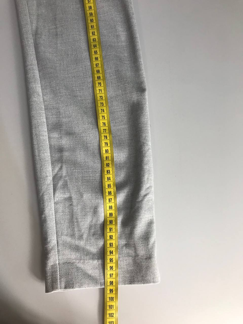 Брюки Zara светлые, маркировка S, визуально на 44 размер