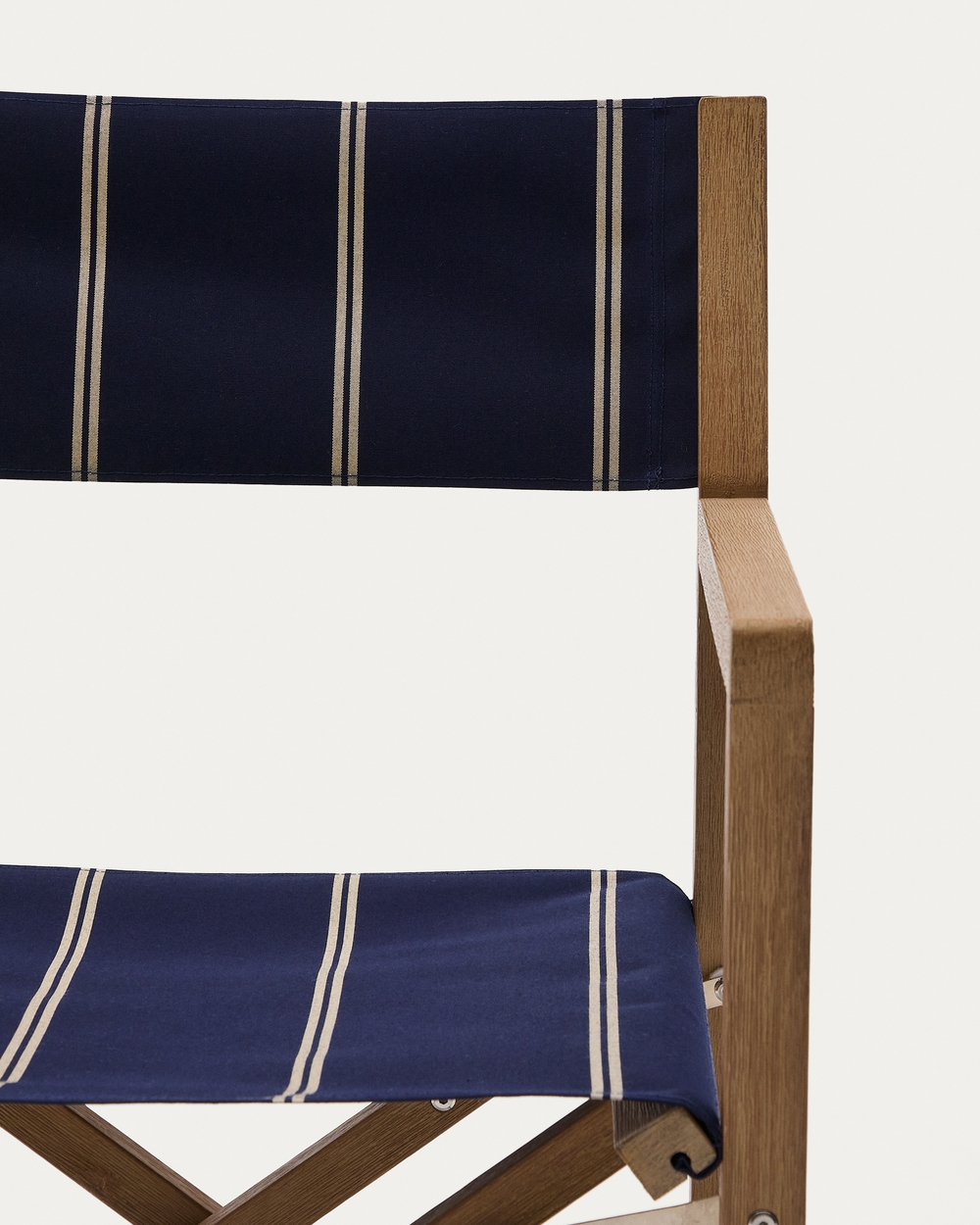 Уличный складной стул Vilara в сине-бежевую полоску из акации