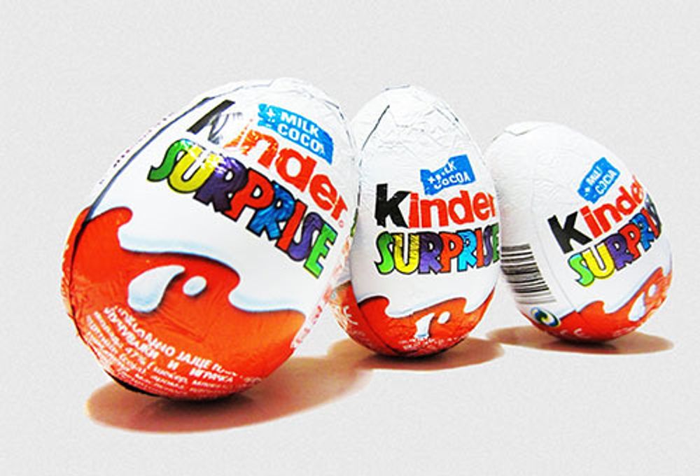 Шоколадное яйцо &quot;KINDER SURPRISE&quot;