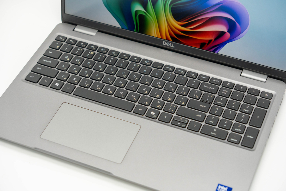 Ноутбук Dell Latitude 5550 ( Ultra 7 155U )