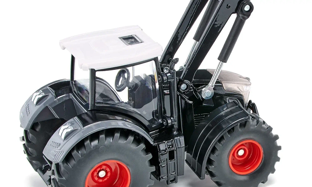 Трактор Fendt 942 Vario с ковшом