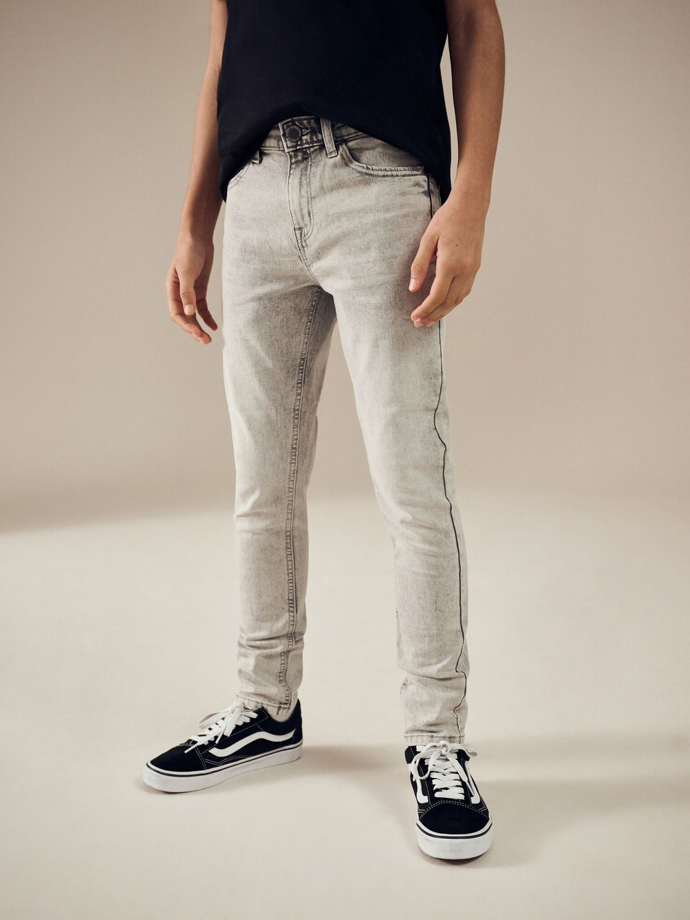 Джинсы стрейч для мальчика Next AC6-967, Светло-серый