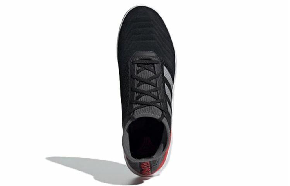 Кроссовки Adidas Predator