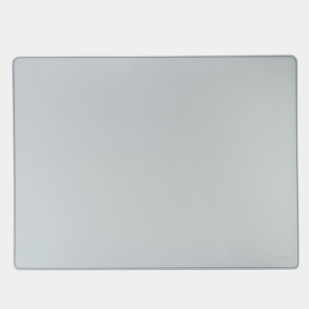 Коврик кожаный большой серого цвета