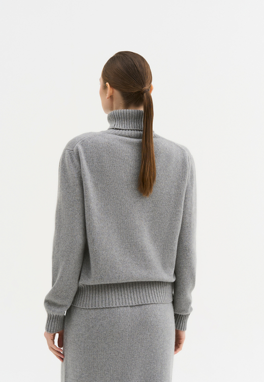 Кашемировый свитер