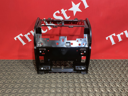 Кронштейн центральной части торпедо