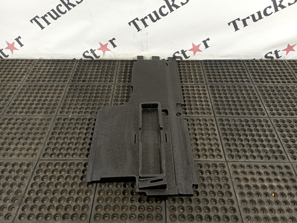 Обшивка салона левая