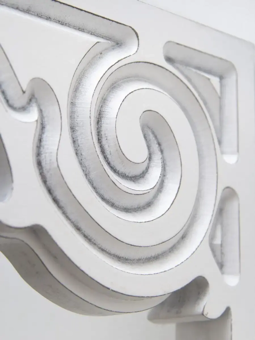 Кронштейн для полки на стену