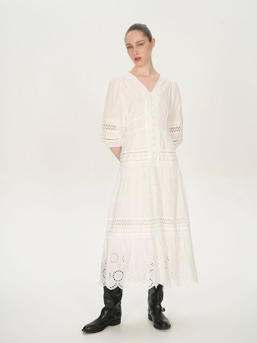 Платье белое с рукавом 3/4