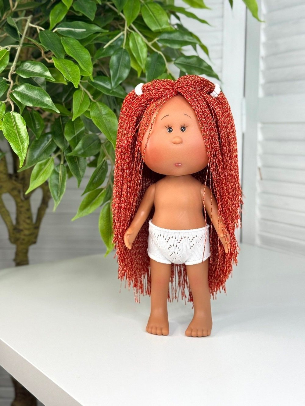 Кукла Nines виниловая 30см MIA LATINA без одежды (3000WL4)