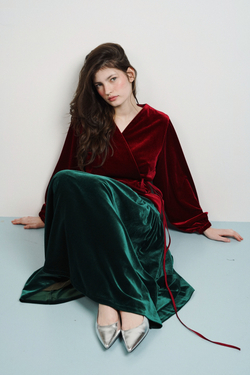 Рубашка на запах из бархата, "Вишневый пунш"