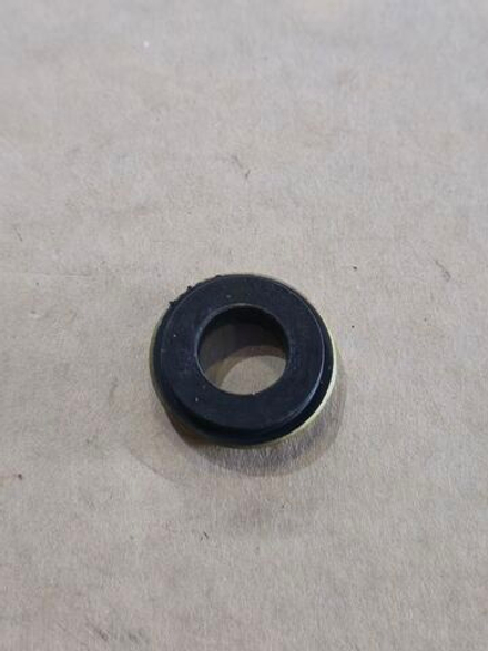 Шайба ЯМЗ-650.10 крышки клапанной