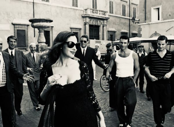 Почему красота раздражает? Правда о зависти и агрессии общества