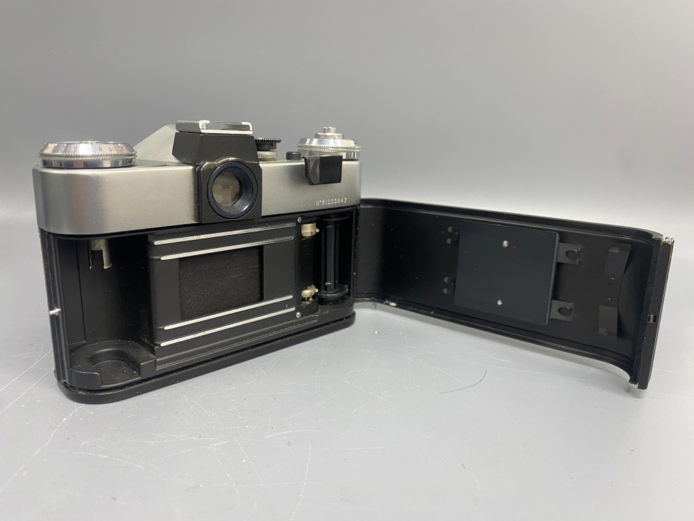 Zenit E + Helios 44M