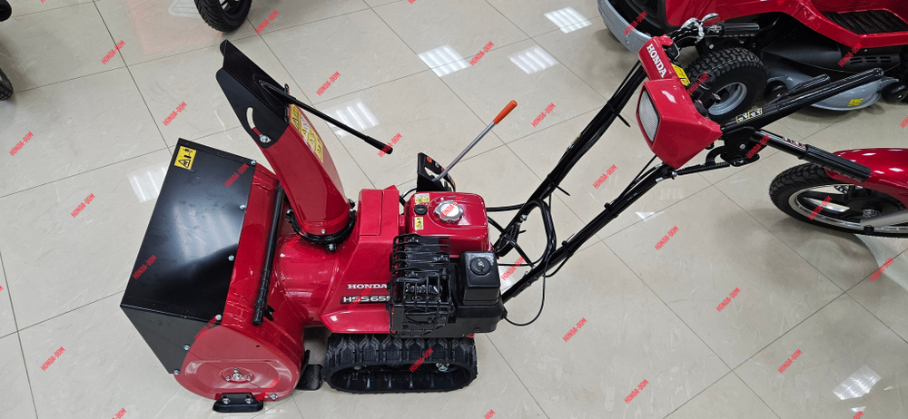 Снегоуборщик Honda HSS 655 ETD (RR)