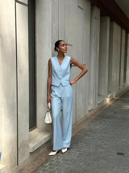 Брюки со складкой голубые