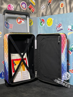 Дорожный чемодан Louis Vuitton Horizon 50