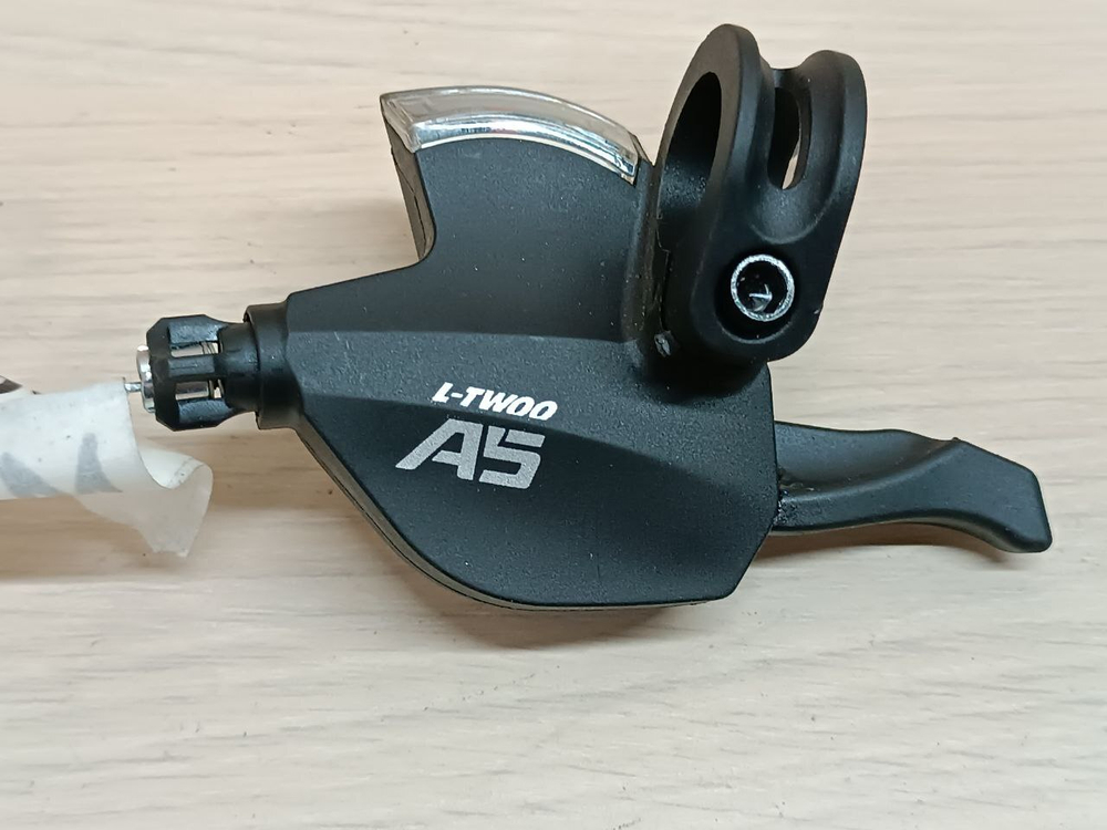 Манетка для велосипеда L-Twoo A5 3 (левая)