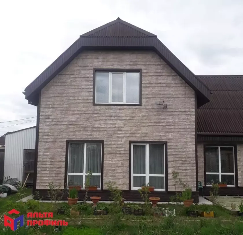 Сайдинг виниловый формованный Альта-Профиль Сланцевая порода Кремовый 3100х230 мм