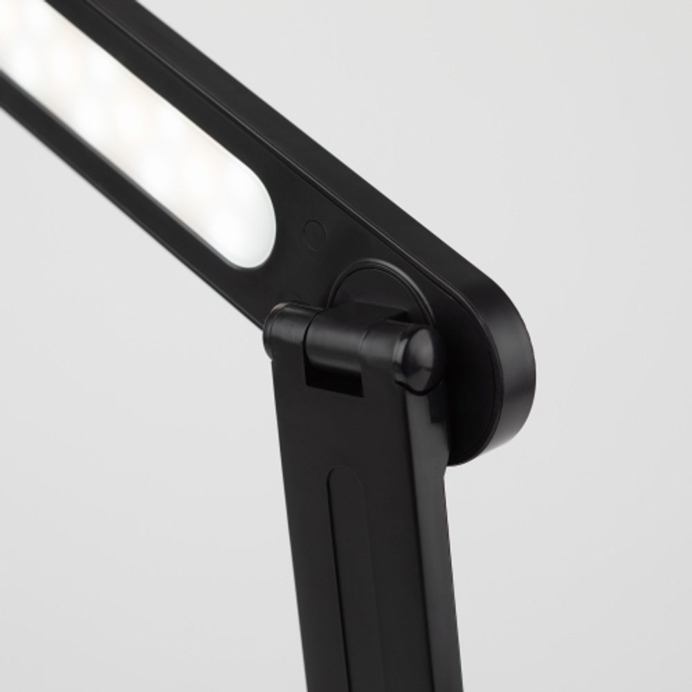 Настольный светильник ЭРА NLED-495-5W-BK светодиодный аккумуляторный черный | Светодиодные настольные лампы