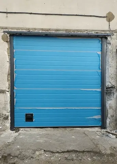 Секционные ворота