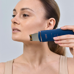 Аппарат для ультразвуковой чистки лица GESS Sky медицинский