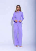 Женский классический костюм двойка лавандового цвета с брюками и молнией