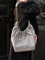 Loewe Medium Squeeze Bag