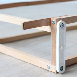 Детская кроватка Фабрика Облаков Onlybaby Scandi маятник продольный молочный, дерево