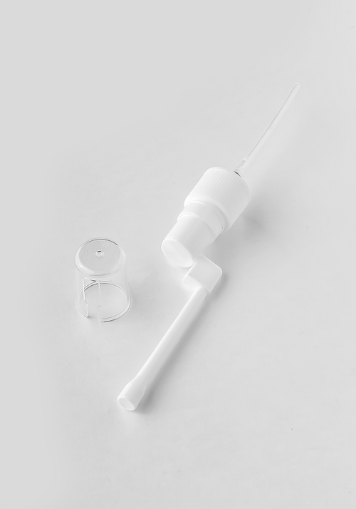 Распылитель гортанный белый 01