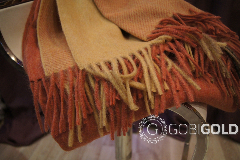 Плед из шерсти Альпаки 170x210 см. - розово-бежевый (арт. AGG001)