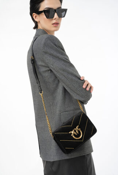 CLASSIC LOVE BAG CLICK IN VELVET WITH STUDS - black