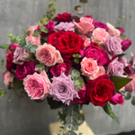 Достойный имени розы букет