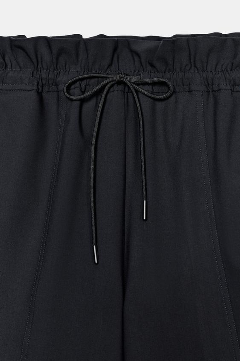 ZARA БЕРМУДЫ С ВОЛАНАМИ НА ТАЛИИ, МОРСКОЙ ТЕМНО-СИНИЙ