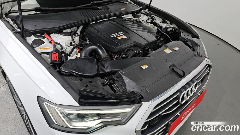 Audi A6 (C8) 45 TFSI Premium (10.2021)