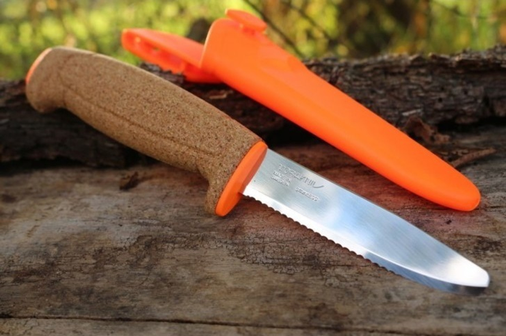 Нож Morakniv Floating Serrated Knife, арт. 13131