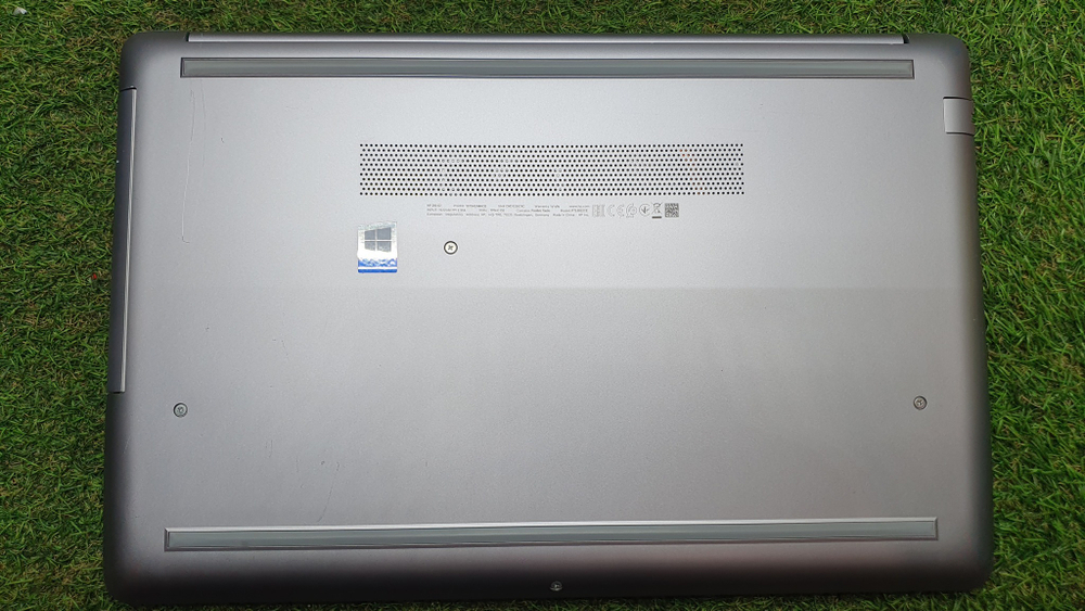 Ноутбук HP i3-10/8Gb/FHD/250 G7 197s4ea/Windows 10