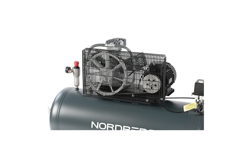 Компрессор поршневой с ременной передачей 380В, ресив. 200л, 580л/мин NORDBERG NCP200/580